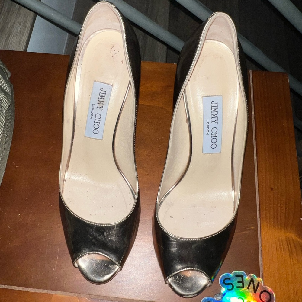 Jimmy Choo
Jimmy Choo Gold Leather Evelyn Peep Toe Pumps Size 38 US 8